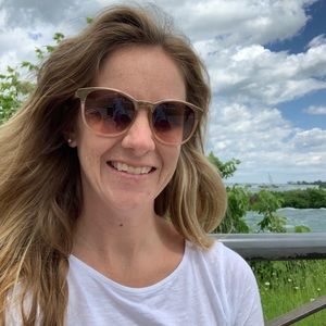 Meet your Posher, Amanda